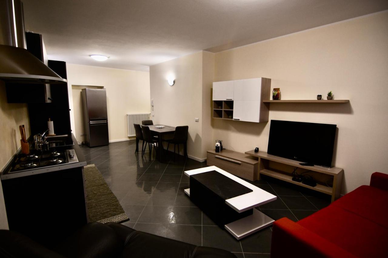 Patty & Bleto House Appartement Bellano Buitenkant foto